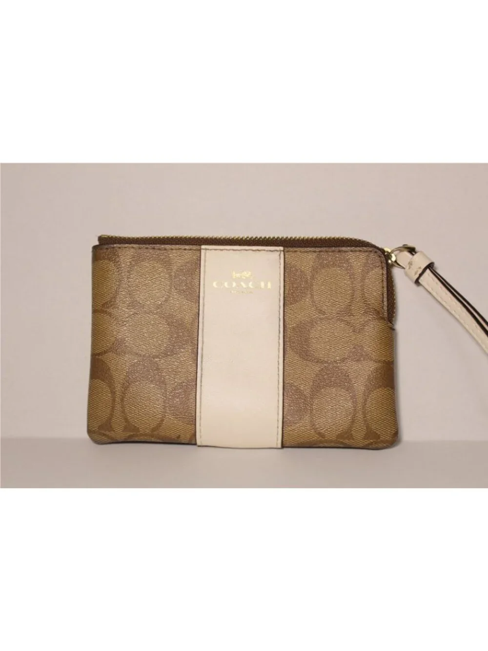 Coach Corner Zip Wristlet Signature Canvas Khaki Chalk 58035 IMDJ8